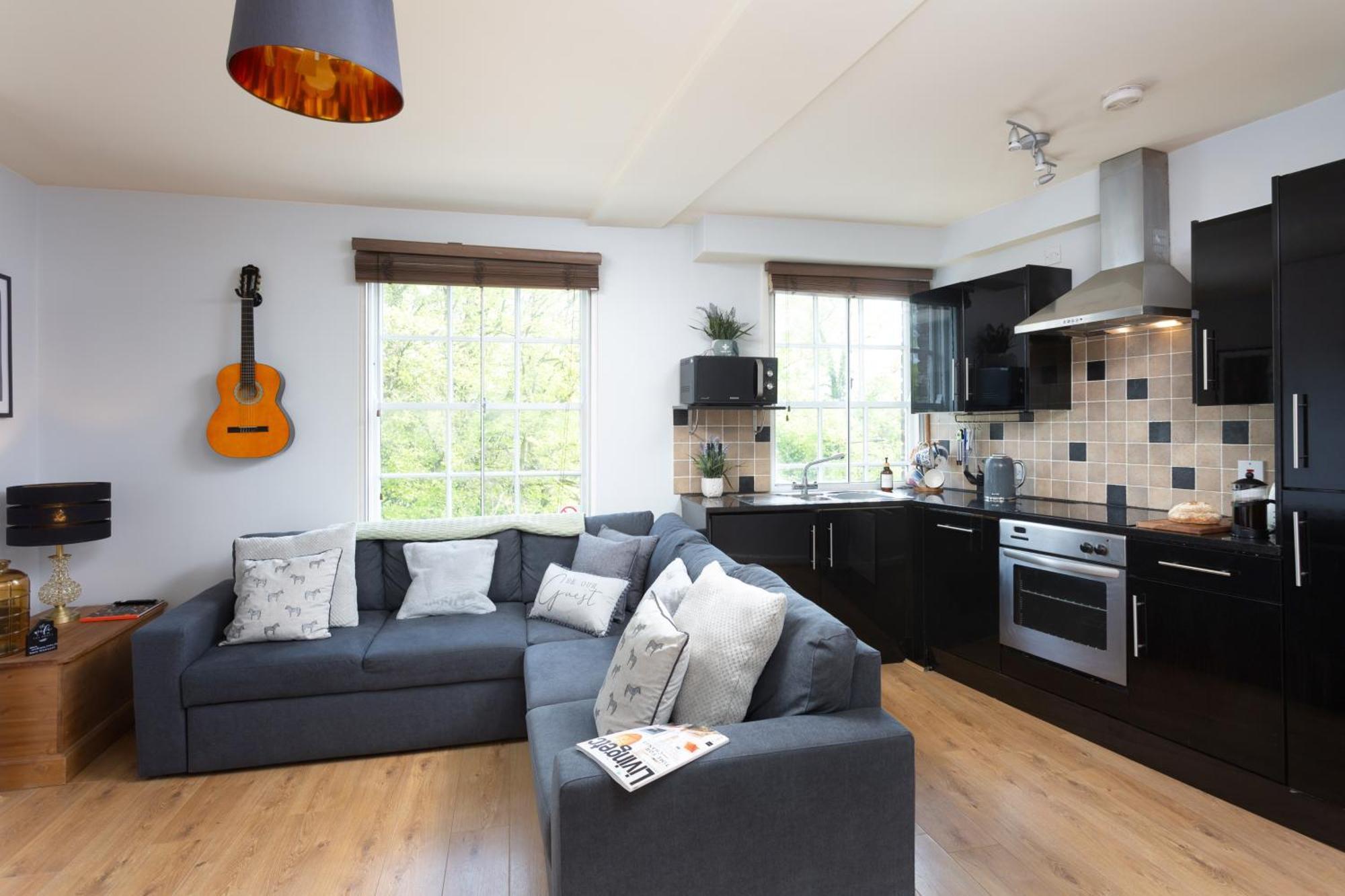 Bootham Court Grade Ii Duplex With Free Parking & Wi-fi - Sleeps 2-6 People Apartemen